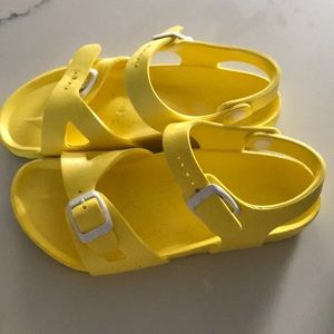 Summer sandals
